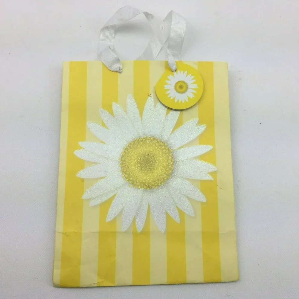 Gift Bag Present Wrapping Lot All Occasion Stripes Polka Dot Thanks Flowers